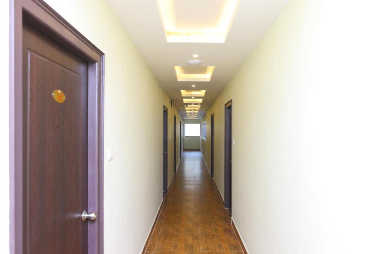 Fabexpress Nk Exotica Hotel Chennai Exterior foto